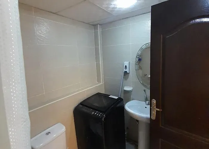 فلورينزا خمسين Hurghada